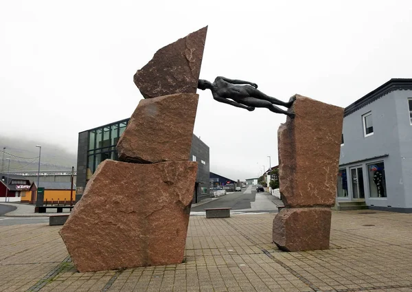 Sculpture of a woman between two stones - Klaksvik, Bor oy, Nor oyar, Faroe Islands, Denmark