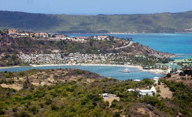 Half Moon Körfezi, doğu kıyısı - Antigua ve Barbuda