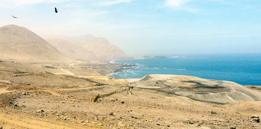 Atacama çölünün sahil şeridi, 5. yol, Panamericana - Iquique Şili