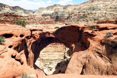 Cassidy Arch in the Capitol Reef National Park - Utah Eyaleti - ABD