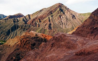 Purmamarca 'daki Yedi Renk Tepesi - Jujuy - Arjantin