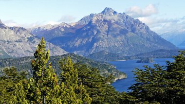 Bariloche, Campanario tepesinden Nahuel Huapi Gölü - Arjantin