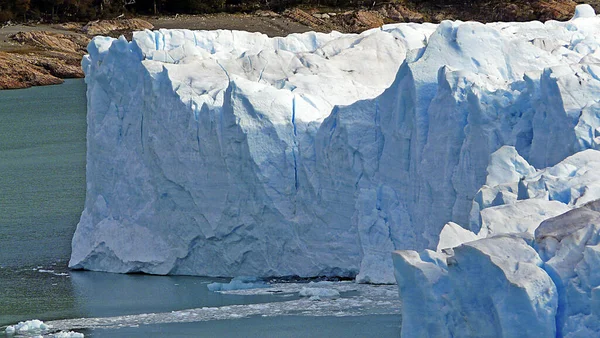 Argentina的室女座移动冰川景观 — 图库照片