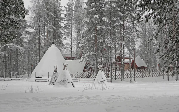 Tipis Snöig Jultomtby Rovaniemi Finland — Stockfoto