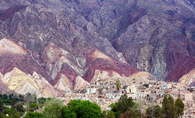 Quebrada de Humahuaca manzarası - Arjantin