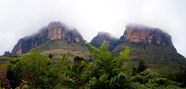 Panorámica Las Montañas Drakensberg Sudáfrica — Foto de Stock