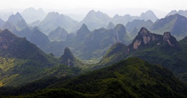 Guilin 'in Yao Dağları' nın manzarası - Çin