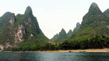 Karst manzarası, Li Nehri, Guilin Yangshuo - Çin