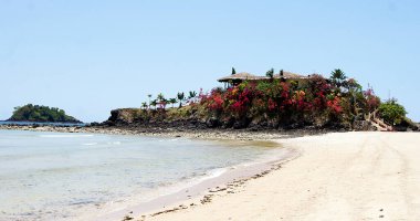 Playa de Andilana, isla de Nosy Be - Madagascar clipart