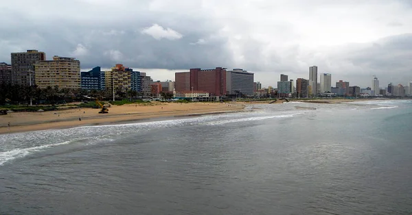 Durban 'daki plaj manzarası - Güney Afrika