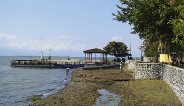 Nüfusu El Estor, Izabal Gölü - Guatemala
