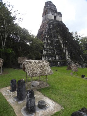 Jaguar Tapınağı, Tikal Arkeolojik Alanı, Peten - Guatemala
