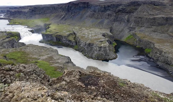 Hafragilsfoss瀑布 Kuls Llum河 Kuls Rglj毛皮峡谷 图库图片