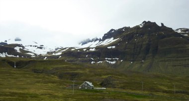 Snaefelines yarımadasının manzarası, Bjarnarfoss - İzlanda