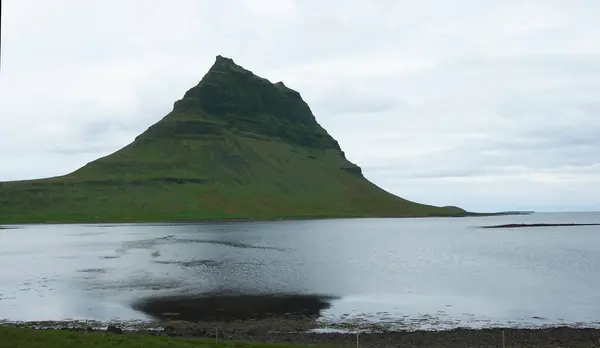 Krajina Poloostrova Snaefelines Bjarnarfoss Island — Stock fotografie