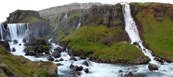 Sey Isfj Austurland Sey Isfj Fjord的瀑布 — 图库照片