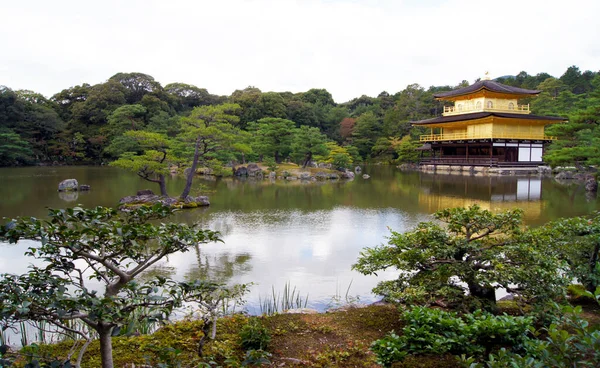 Jardín Del Pabellón Oro Kinkakuji Isla Kyoto Honshu Japón — Foto de Stock