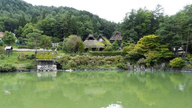 Gthe-zukuri tarzı evler, Hidanosato, Takayama, Gifu Bölgesi, Honshu Adası - Japonya