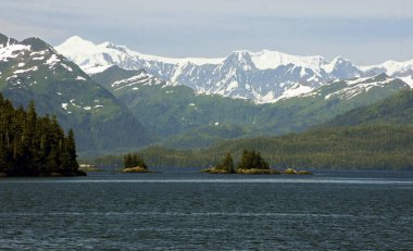 Whittier 'den Valdez, Alaska' ya geçiş manzarası