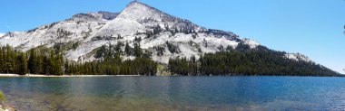 Yosemite Ulusal Parkı Gölü, Kaliforniya - ABD