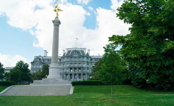 Birinci Piyade Tümeni Anıtı, Washington DC - ABD
