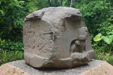 Olmec Altar, La Venta Müzesi Parkı, Villahermosa, Tabasco - Meksika