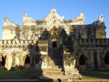 Ben Nu Brick Manastırı, Inwa, Mandalay Myanmar - Burma
