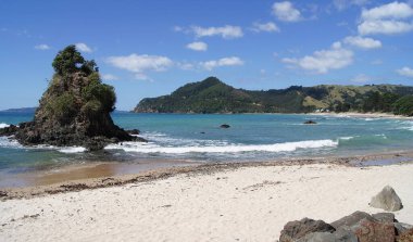 Whitianga plajı, Coromandel Yarımadası, Kuzey Adası - Yeni Zelanda