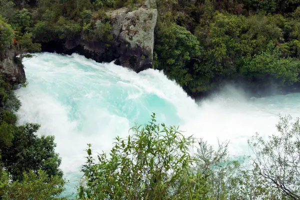 Huka Şelalesi, Waikato Nehri, Taupo, Kuzey Adası - Yeni Zelanda
