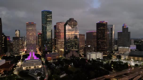 Geceleri Houston Teksas Silüeti Hava Manzarası — Stok video