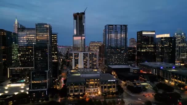 Skyline Von Houston Texas Bei Nacht Luftaufnahme — Stockvideo