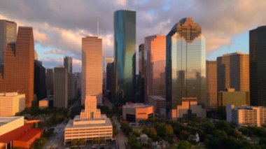 Günbatımında Houston Teksas 'ın Skyline' ı - HOUSTON, TEXAS - 30 Ekim 2022