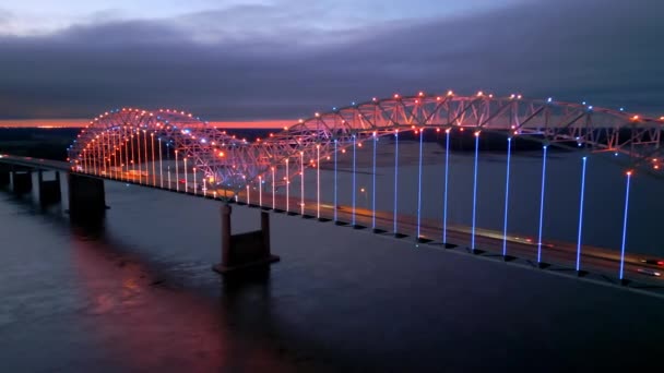 Puente Hernando Soto Memphis Entre Arkansas Tennessee Por Noche Memphis — Vídeos de Stock