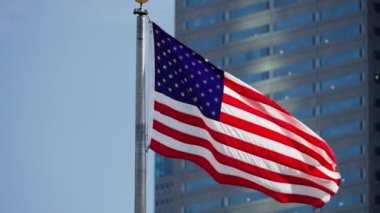 Dallas 'ın finans bölgesinde Birleşik Devletler Bayrağı - seyahat fotoğrafçılığı