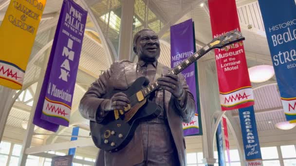 King Statue Memphis Visitor Center Memphis Usa November 2022 — Stock Video