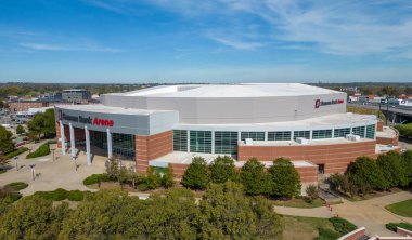 Yukarıdan bakıldığında, Little Rock 'taki Simmons Bank Arena - küçük kaya, ARKANSAS - 5 Kasım 2022