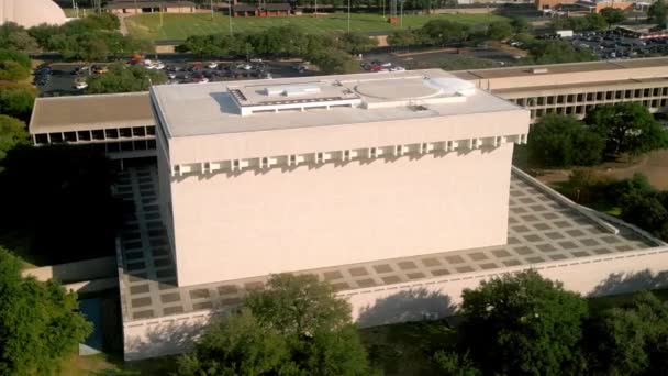 Lbj Lyndon Baines Johnsons Bibliotek Och Museum Houston Uppifrån Austin — Stockvideo
