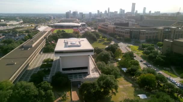 Lbj Biblioteca Museo Houston Desde Arriba Austin Texas Noviembre 2022 — Vídeo de stock