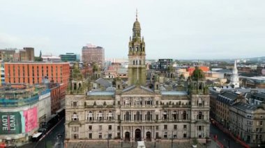 Glasgow Belediye Meclisi ve George Meydanı 'ndaki Glasgow Şehir Meclisi - GLASGOW, UNITED KINGDOM - 4 Ekim 2022