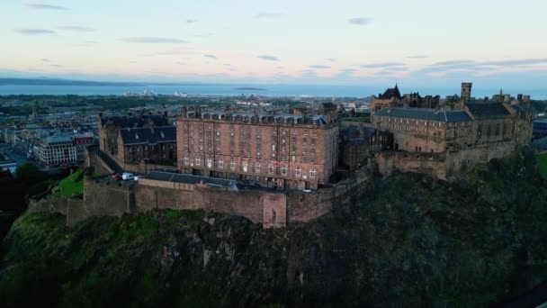 Эдинбургский Замок Вечером Вид Воздуха Эдинбург Великобритания Октябрь Октября 2022 — стоковое видео