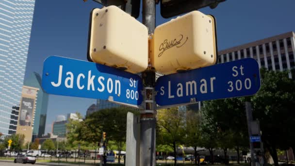 Уличные Знаки Джексон Ламар Центре Далласа Даллас Техас Октябрь 2022 — стоковое видео