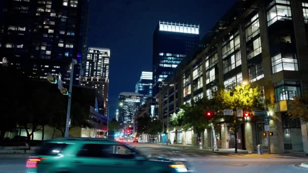 奥斯汀的现代办公大楼在晚上 奥斯特恩 Texas 十月三十一日 2022年 — 图库视频影像