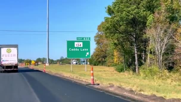 Highway Exit Caddo Lake Texas Pov Driving Caddo Lake Usa — стоковое видео