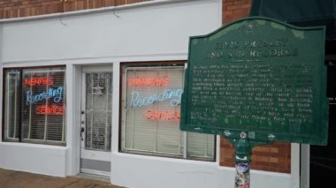 Elvis Presley ve Sun Records Kayıt Stüdyosu - MEMPhis, TENNESSEE - Kasım 07, 2022