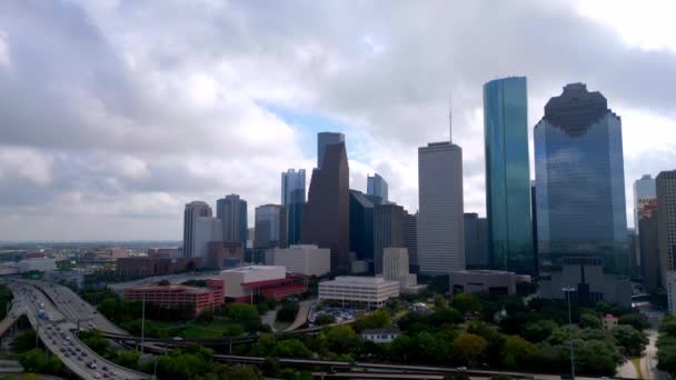 德克萨斯州休斯顿的天空在一个多雾的日子里 休斯顿 Texas 2022年11月1日 — 图库视频影像