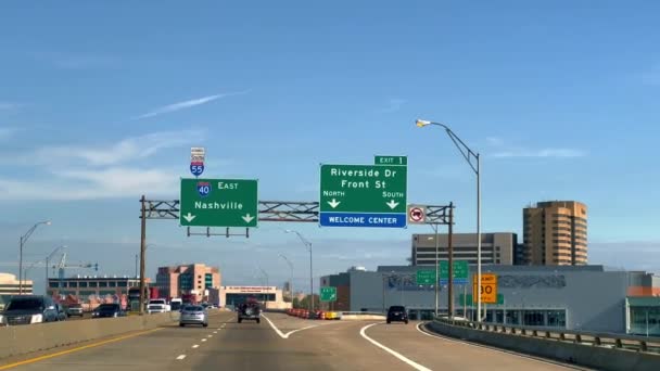Знаки Направлення Автостраді Нашвілл Пов Кермом Мемфіс Сша — стокове відео