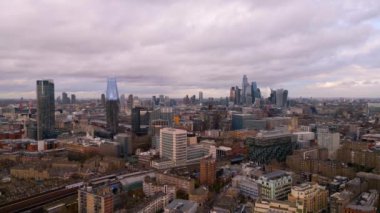 Londra 'nın çatıları üzerinde - yukarıdan ünlü şehir - seyahat fotoğrafçılığı