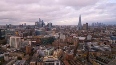 Londra 'nın çatıları üzerinde - yukarıdan ünlü şehir - seyahat fotoğrafçılığı