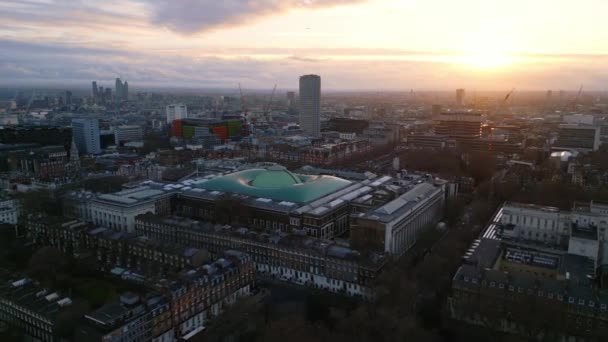 伦敦大英博物馆在日落旅行摄影时从空中俯瞰 — 图库视频影像