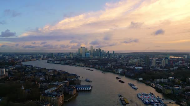 Légi Felvétel Temze Folyó Kanári Rakpart Londonban Utazási Fotózás — Stock videók